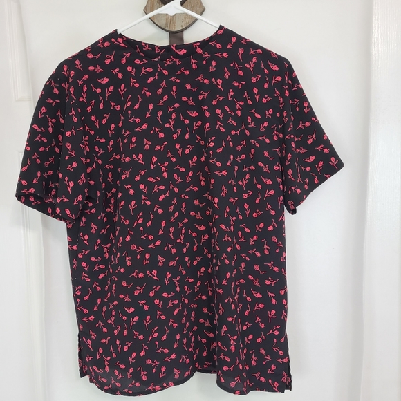 Black Roses Woman's Short Sleeve Blouse, Size: Medium Color: Black - Picture 3 of 11